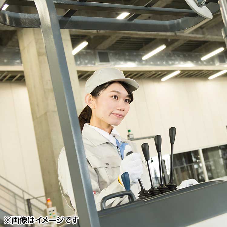 自動車工場でフォークリフトのお仕事