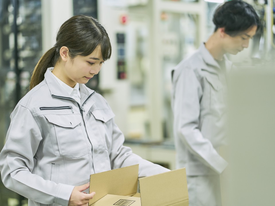 原材料の受入・運搬・仕分け作業